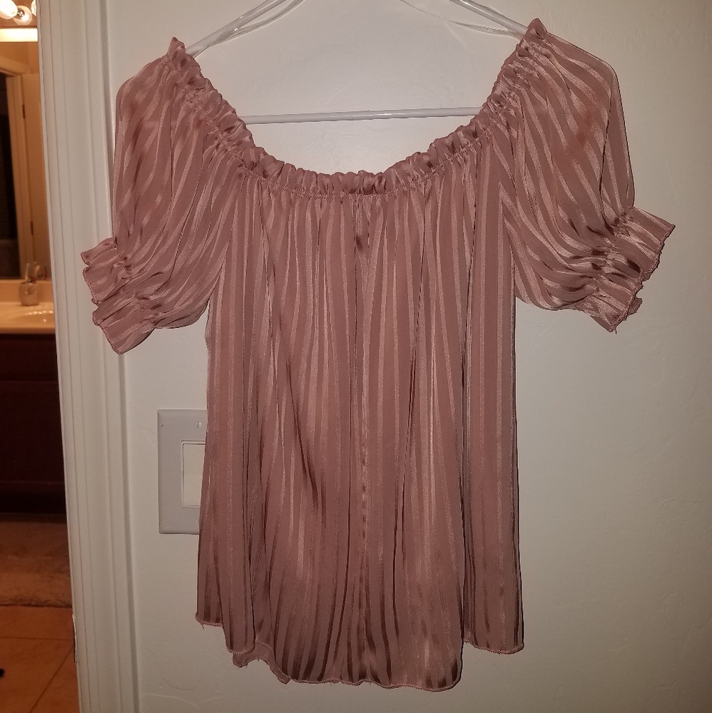 Rose gold top